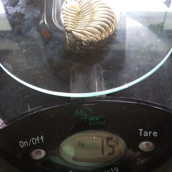 Vintage Marboux gold tone faux pearl brooch - Picture 8 of 16